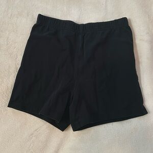 Carter’s black shorts